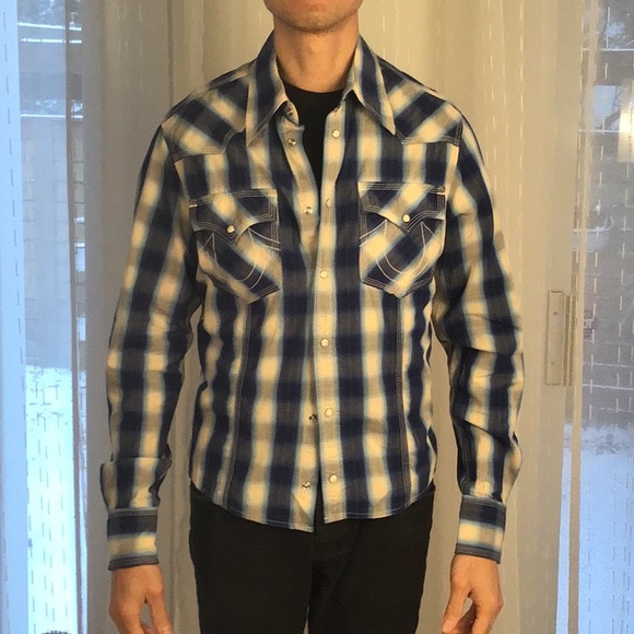 True Religion western shirt. Plaid pattern. Size Large. - Picture 4 of 13